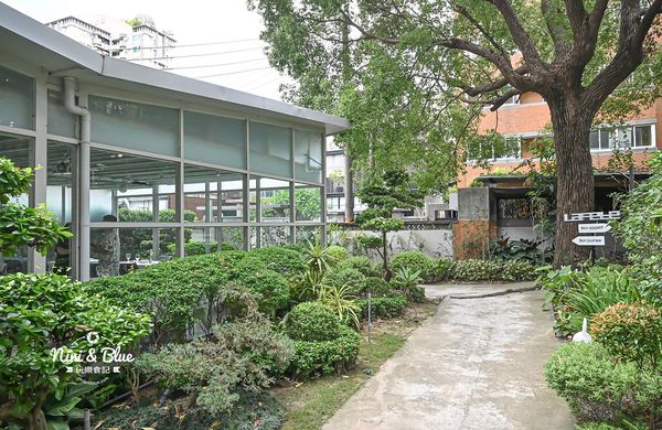 ▲▼台中法式料理平日午間套餐980元起，美術館巷弄的美軍宿舍老宅玻璃屋。（圖／部落客NINI AND BLUE 提供）