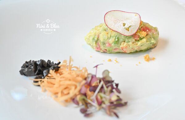 ▲▼台中法式料理平日午間套餐980元起，美術館巷弄的美軍宿舍老宅玻璃屋。（圖／部落客NINI AND BLUE 提供）