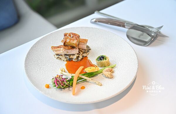 ▲▼台中法式料理平日午間套餐980元起，美術館巷弄的美軍宿舍老宅玻璃屋。（圖／部落客NINI AND BLUE 提供）