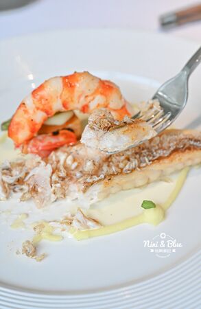 ▲▼台中法式料理平日午間套餐980元起，美術館巷弄的美軍宿舍老宅玻璃屋。（圖／部落客NINI AND BLUE 提供）