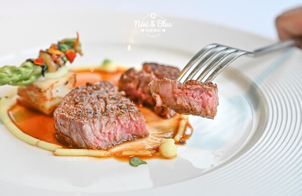 ▲▼台中法式料理平日午間套餐980元起，美術館巷弄的美軍宿舍老宅玻璃屋。（圖／部落客NINI AND BLUE 提供）