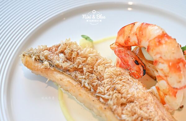 ▲▼台中法式料理平日午間套餐980元起，美術館巷弄的美軍宿舍老宅玻璃屋。（圖／部落客NINI AND BLUE 提供）