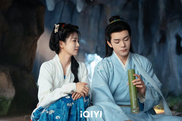 ▲古裝仙俠劇《臨江仙》由白鹿、曾舜晞主演。（圖／iQIYI愛奇藝國際版提供）