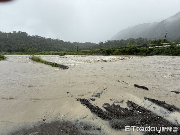 ▲崙天便道已於下午3點緊急封閉。（圖／富里鄉公所提供，下同）