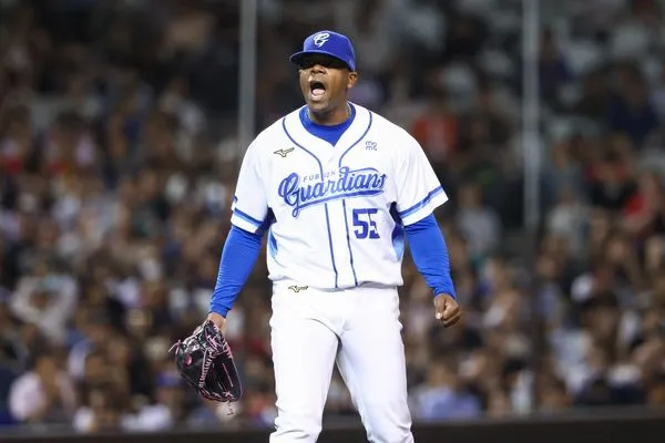 ▲▼ 富邦悍將靠再見失誤贏球，力亞士好投            。（圖／富邦悍將提供）