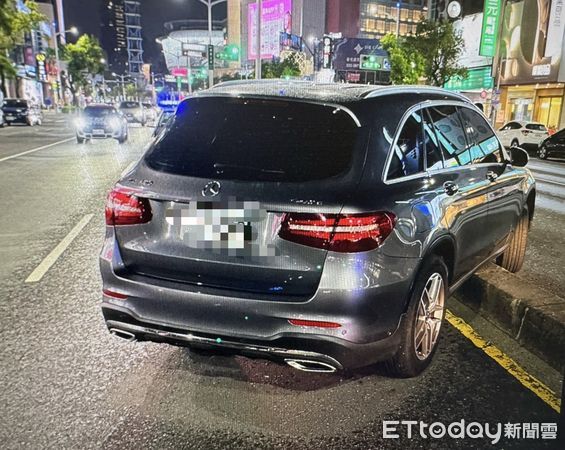 ▲▼左營車禍             。（圖／記者陳宏瑞翻攝）