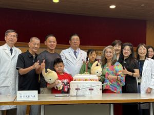 2病童出生被宣告「剩1個月壽命」　台大醫院活體換肝救回