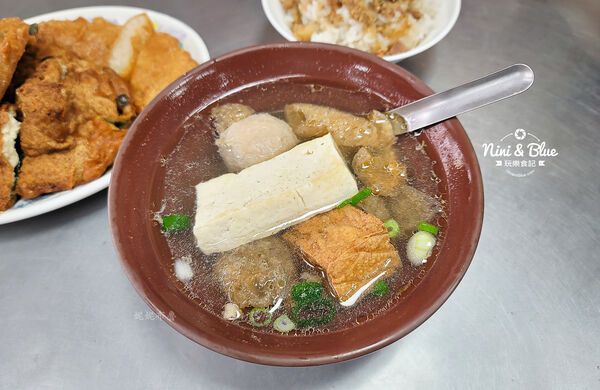 ▲▼百果山炸粿小吃攤。（圖／部落客Nini and Blue 玩樂食記授權提供）