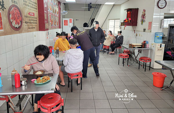 ▲▼百果山炸粿小吃攤。（圖／部落客Nini and Blue 玩樂食記授權提供）