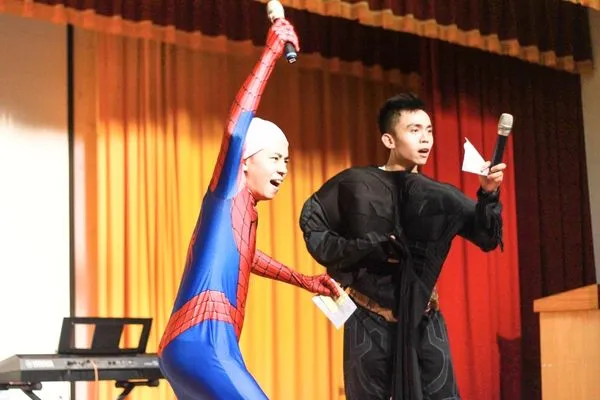 ▲黃豪平帶頭做公益。（圖／忠義基金會）