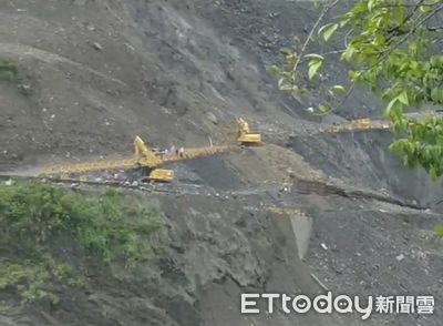 暴雨沖毀便道!高雄桃源3里中午脫離孤島危機 528人已可返家