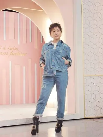 ▲藍心湄下載APP導致手機中毒。（圖／翻攝自藍心湄臉書）