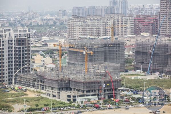 近期全台頻傳預售屋建案因建商財務危機而成為「爛尾樓」，讓不少準購屋族人心惶惶。示意圖（本刊資料照）