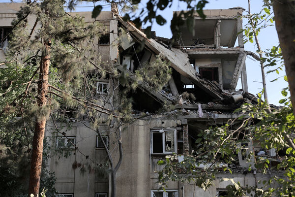 ▲▼伊朗首都德黑蘭周遭聽見數起爆炸聲。（圖／路透社）