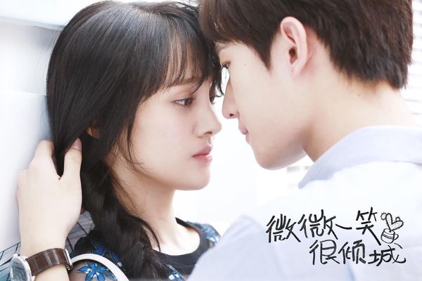 ▲▼《微微一笑很傾城》女主角貝微微是學霸美女，小說婚後生活引發網友議論。（圖／翻攝自微博）