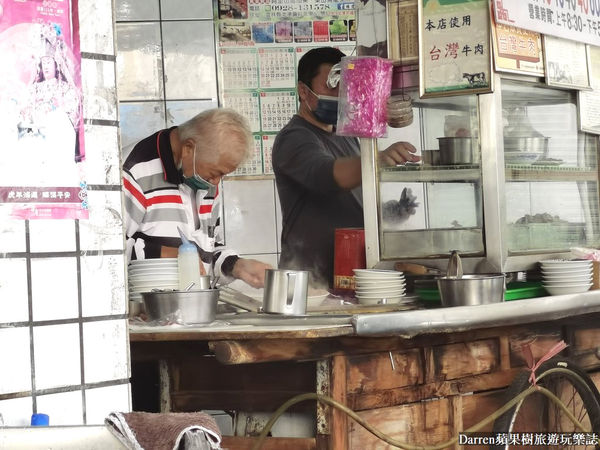 ▲▼北港美食「輝煌牛肉湯」，推薦60元牛肉湯超便宜，還能免費續湯雲林美食小吃。（圖／部落客Darren提供）