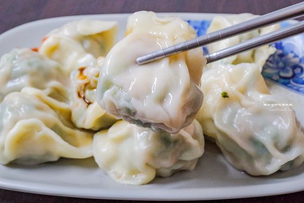 ▲▼新莊美食「旺旺餃子館」，在地人推薦水餃配滷味必吃。（圖／部落客陳小可提供）