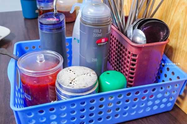 ▲▼新莊美食「旺旺餃子館」，在地人推薦水餃配滷味必吃。（圖／部落客陳小可提供）