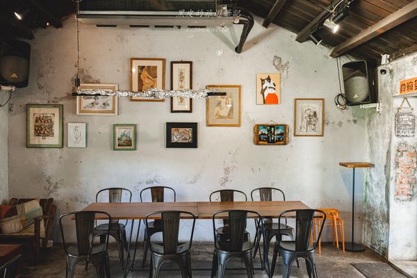 ▲▼「肥春號Fatchun Cafe」隱藏恆春小鎮中的人氣咖啡廳，IG拍照熱門恆春景點。（圖／部落客黑皮提供）