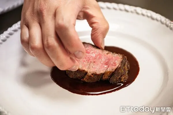 ▲東京名店「Bon.nu」創辦人「来栖けい」今日起至6月16日客座高雄「Li.nu」。（圖／業者提供）