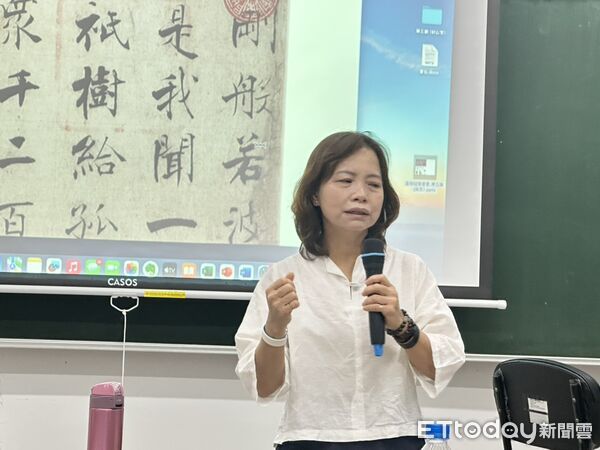 ▲吳家德總經理分享職場經驗與「人脈利他學」，吸引市民熱情參與。（記者林東良翻攝，下同）