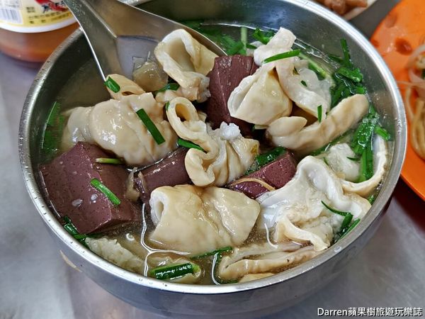 ▲▼「北港大腸豬血湯」桃園早餐推薦，民族路桃園國小後門50年炒麵炒米粉小吃攤。（圖／部落客Darren提供）