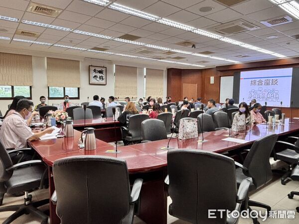▲▼ 嘉檢舉辦社會勞動督核會議強化執行品質與安全管理   。（圖／嘉義地檢署提供）
