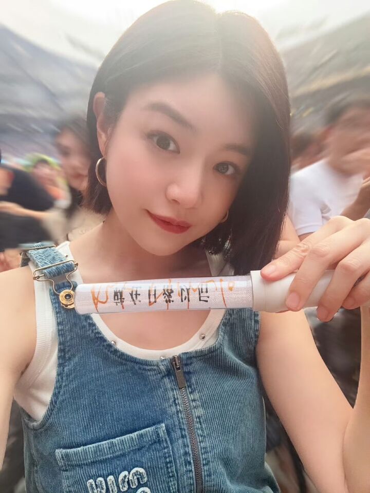 ▲▼陳妍希去看孫燕姿鳥巢演唱會。（圖／翻攝陳妍希微博）