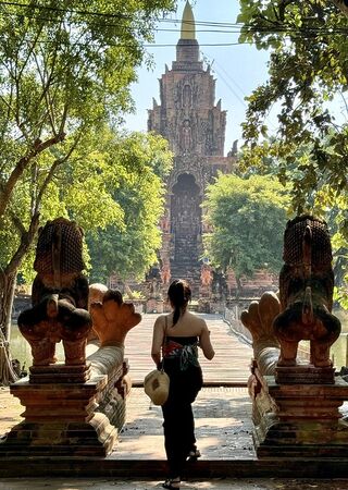 ▲▼泰國清邁美食「The Terracotta Garden at Lamphun」南奔百年古剎咖啡店，古蹟露天戶外座位超有fu。（圖／部落客小虎提供）