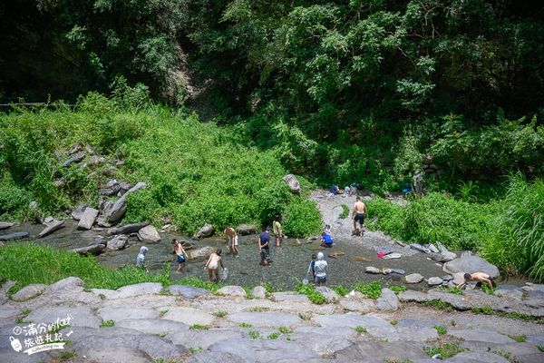 ▲▼「台東延平蝴蝶谷秘境」免門票天然戲水池，賞蝴蝶泡腳，享受魚吃腳皮好放鬆！（圖／部落客滿分提供）