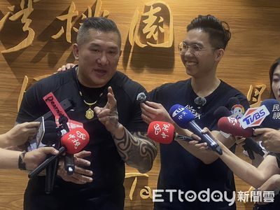 館長遊上海「直播觀看數驚人」 他一算:總收益最少500萬