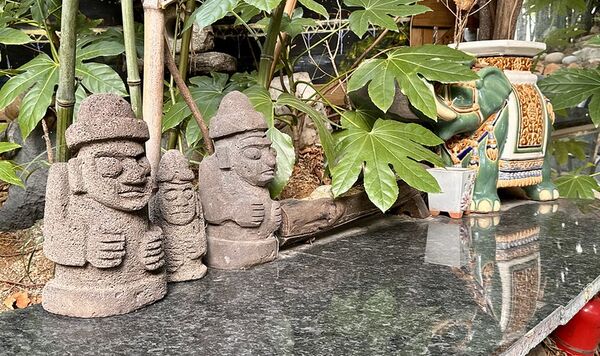 ▲▼韓國釜山南川美食「南川寶城綠茶冰」，三十年綠茶商打造夢幻紫藤棚架竹林茶寮，4000韓幣爽吃紅豆綠茶！（圖／部落客小虎提供）