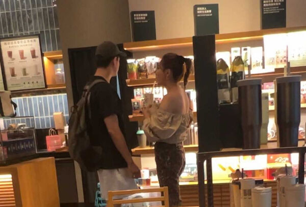 娛樂報報／野生小禎私服辣翻　熱聊男友人…抖出「飯店帳單」
