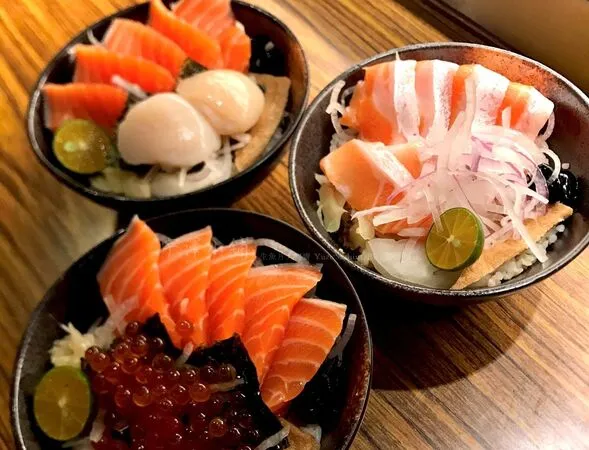 ▲藝人納豆愛店「宇澤小舖」宣布熄燈　。（圖／取自宇澤小舖生魚片丼專賣臉書）