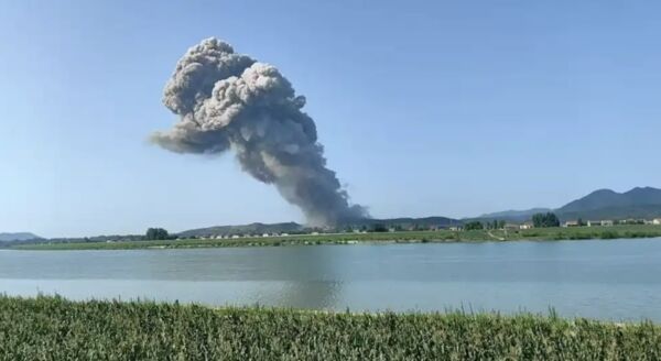 ▲湖南常德一間鞭炮工廠爆炸。（圖／翻攝微博）