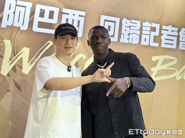 ▲阿巴西重返中信特攻，簽下「3+2」合約年薪比照CBA頂尖球星。（圖／記者杜奕君攝）