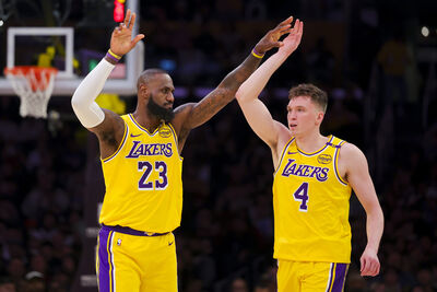 ESPN：「洛杉磯湖人隊」易主　巴斯家族同意售出