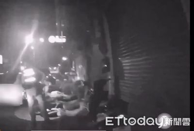 汐止15人球桿、西瓜刀打群架!少年腰部中刀 動手的警方全逮捕究辦