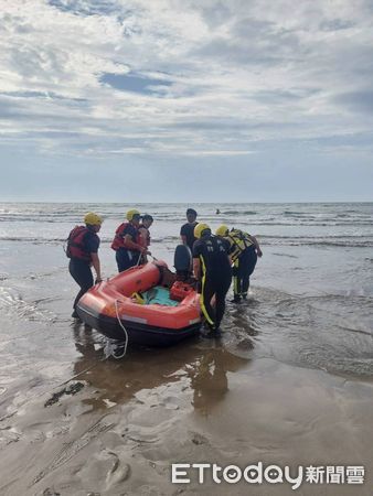 ▲▼法籍男子在淡水沙崙海水浴場溺水             。（圖／記者陳以昇翻攝）
