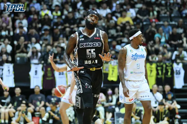 ▲國王林書豪、曼尼高，海神克雷格、于煥亞，新莊體育館。（圖／TPBL職籃提供）