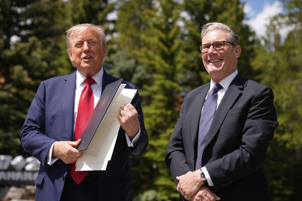 ▲▼美國總統川普與英國首相施凱爾宣布，兩國達成關稅協議。（圖／達志影像／美聯社）