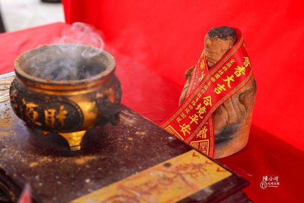▲▼宜蘭冰棒土地公（順風宮）。（圖／部落客陳小可的吃喝玩樂授權提供）