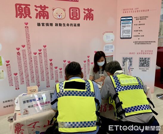 ▲成大醫院於6月16日至20日舉辦器官捐贈宣導週，現場設有故事展區與即場簽署服務。（記者林東良翻攝，下同）