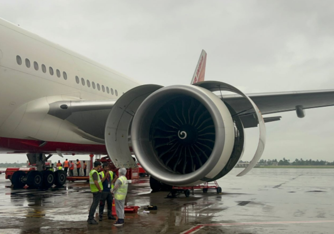 ▲▼印航剛墜機又連2天出包！飛一半「左引擎故障」。（圖／翻攝自Press Trust of India）