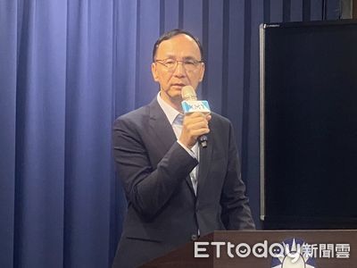 黨主席選舉為大罷免延後? 朱立倫:依制度形成決議即可