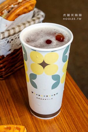 ▲▼小木屋鬆餅 高雄苓雅店。（圖／部落客虎麗笑嗨嗨授權提供）