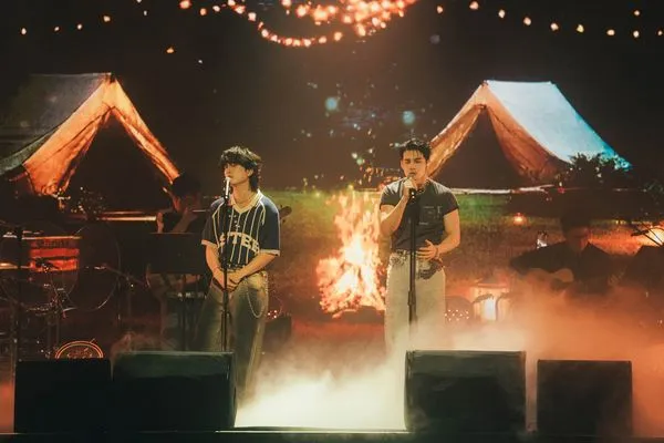 ▲▼邱鋒澤和黃偉晉在台北演出。（圖／原音娛樂提供）