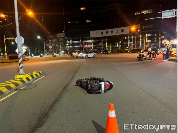 ▲▼    保時捷與二機車交通事故 警方將詳細蒐證交由鑑定單位或法院釐清肇因         。（圖／記者游瓊華翻攝）