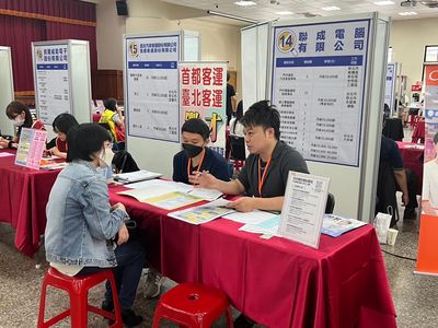 新北現場徵才6/19中和登場 800職缺拚就業促媒合