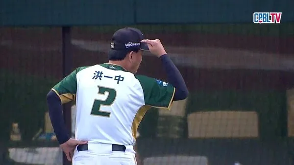 ▲▼     洪一中        。（圖／截自cpbl.tv)